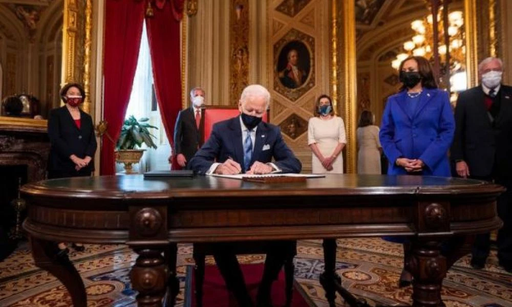 Τώρα αρχίζουν τα δύσκολα για τον Τ.Μπάϊντεν - Γιατί η Γερουσία θα κρίνει την προεδρία του